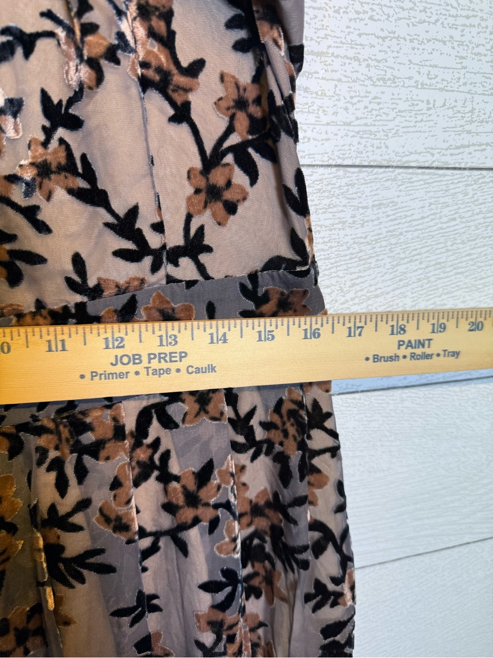 Ivy City Co Delaney Floral Velvet Dress Size Large NO TIE - Picture 9 of 10